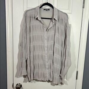 Missguided + Light Gray Oversized Textured Button-Down Shirt